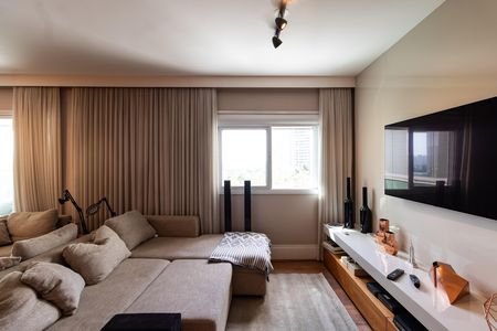 Sala de TV de apartamento à venda com 3 quartos, 198m² em Água Branca, São Paulo
