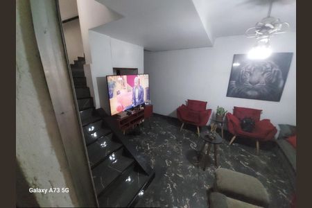 SALA de casa à venda com 4 quartos, 204m² em Cidade das Flores, Osasco