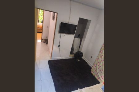 Casa para alugar com 80m², 2 quartos e sem vaga Casa para alugar com 80m², 2 quartos e sem vagaQuarto