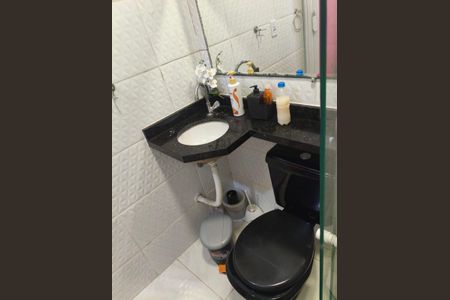 Casa para alugar com 80m², 2 quartos e sem vaga Casa para alugar com 80m², 2 quartos e sem vagaBanheiro