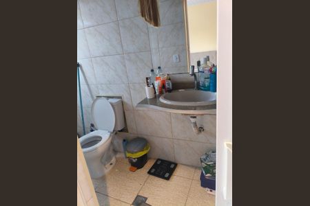 Casa para alugar com 80m², 2 quartos e sem vaga Casa para alugar com 80m², 2 quartos e sem vagaBanheiro