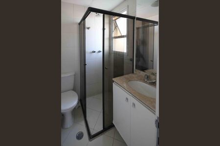 Apartamento à venda com 53m², 2 quartos e 1 vaga Apartamento à venda com 53m², 2 quartos e 1 vagaBanheiro
