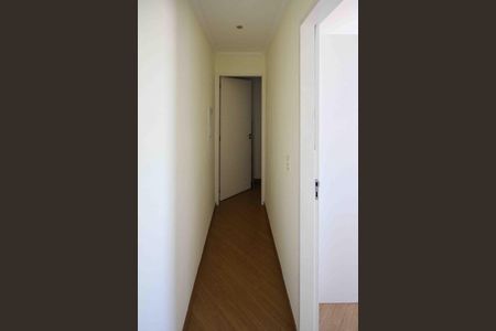 Corredor de apartamento à venda com 2 quartos, 53m² em Vila Lucia, São Paulo