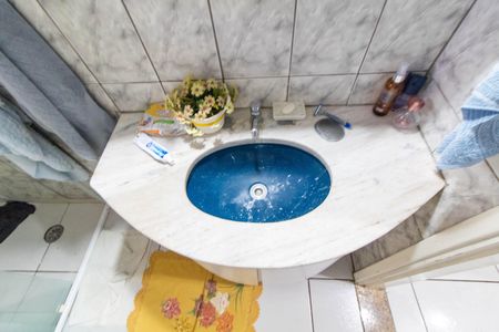 Casa à venda com 439m², 3 quartos e 8 vagas Casa à venda com 439m², 3 quartos e 8 vagasBANHEIRO EDICULA