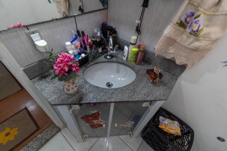 Casa à venda com 439m², 3 quartos e 8 vagas Casa à venda com 439m², 3 quartos e 8 vagasBANHEIRO SOCIAL