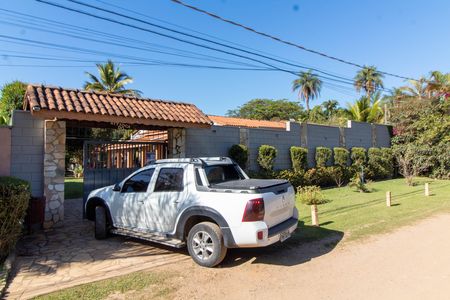 Casa à venda com 439m², 3 quartos e 8 vagas Casa à venda com 439m², 3 quartos e 8 vagasFACHADA