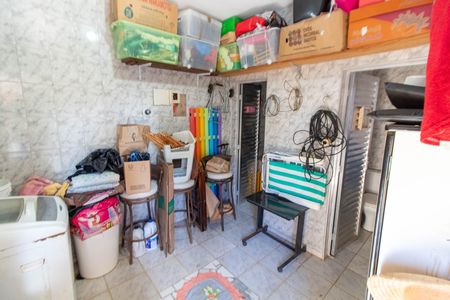 Casa à venda com 439m², 3 quartos e 8 vagas Casa à venda com 439m², 3 quartos e 8 vagasÁREA DE SERVIÇO