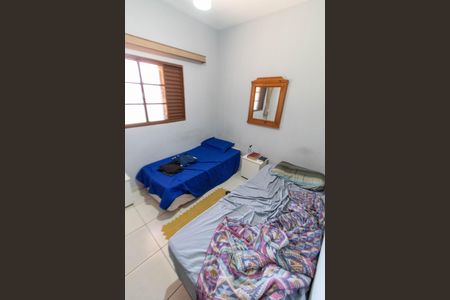 Casa à venda com 439m², 3 quartos e 8 vagas Casa à venda com 439m², 3 quartos e 8 vagasQUARTO 2 EDICULA