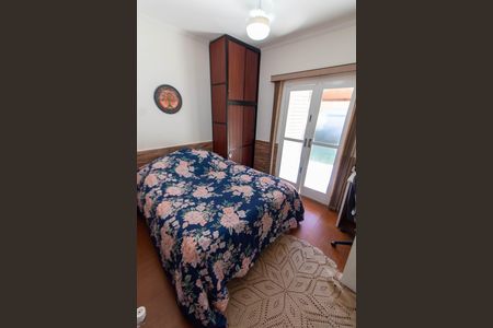 Casa à venda com 439m², 3 quartos e 8 vagas Casa à venda com 439m², 3 quartos e 8 vagasQUARTO 2
