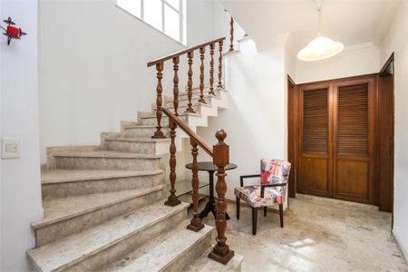 Casa à venda com 3 quartos, 272m² em Indianópolis, São Paulo