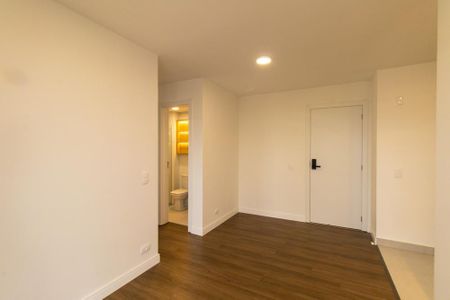 Sala de apartamento à venda com 2 quartos, 65m² em Campina do Siqueira, Curitiba