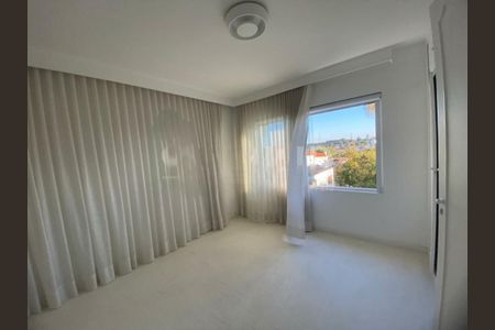 Casa à venda com 280m², 5 quartos e 7 vagas