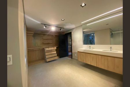 Casa à venda com 280m², 5 quartos e 7 vagas