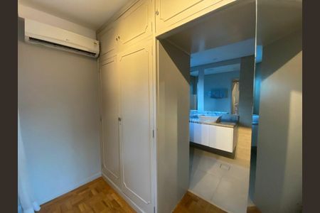 Casa à venda com 5 quartos, 280m² em Brooklin, São Paulo