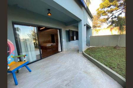 Casa à venda com 280m², 5 quartos e 7 vagas