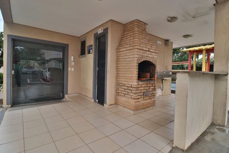 Apartamento para alugar com 50m², 2 quartos e 1 vagaÁrea comum - Churrasqueira