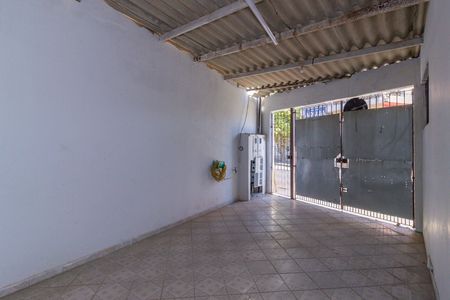 Casa para alugar com 70m², 3 quartos e 1 vaga Casa para alugar com 70m², 3 quartos e 1 vagaGaragem