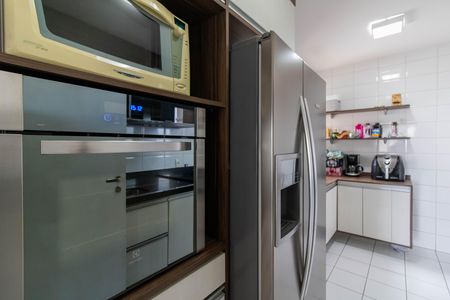 Apartamento à venda com 86m², 3 quartos e 2 vagas Apartamento à venda com 86m², 3 quartos e 2 vagasCozinha
