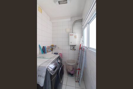 Apartamento à venda com 86m², 3 quartos e 2 vagas Apartamento à venda com 86m², 3 quartos e 2 vagasArea de Serviço