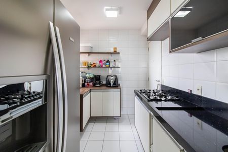 Cozinha de apartamento à venda com 3 quartos, 86m² em Vila Augusta, Guarulhos