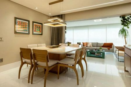 Apartamento à venda com 3 quartos, 172m² em Indianópolis, São Paulo