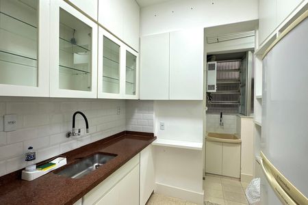 Apartamento para alugar com 69m², 2 quartos e 1 vaga