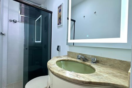 Apartamento para alugar com 69m², 2 quartos e 1 vaga