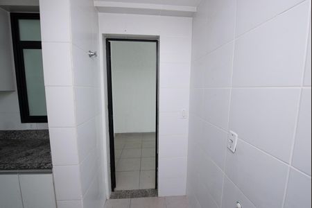 Apartamento para alugar com 150m², 3 quartos e 2 vagas Apartamento para alugar com 150m², 3 quartos e 2 vagasÁrea de serviço
