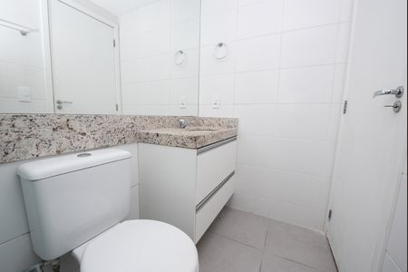 Apartamento para alugar com 150m², 3 quartos e 2 vagas Apartamento para alugar com 150m², 3 quartos e 2 vagasBanheiro Suíte