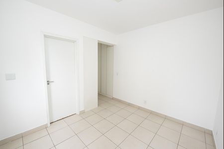 Apartamento para alugar com 150m², 3 quartos e 2 vagas Apartamento para alugar com 150m², 3 quartos e 2 vagasSuíte