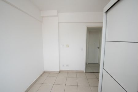 Apartamento para alugar com 150m², 3 quartos e 2 vagas Apartamento para alugar com 150m², 3 quartos e 2 vagasQuarto