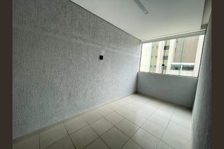 Apartamento para alugar com 3 quartos, 150m² em Santa Helena, Belo Horizonte