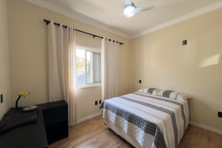 Casa de condomínio à venda com 218m², 4 quartos e 4 vagas Casa de condomínio à venda com 218m², 4 quartos e 4 vagasQuarto 3