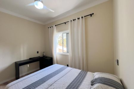 Casa de condomínio à venda com 218m², 4 quartos e 4 vagas Casa de condomínio à venda com 218m², 4 quartos e 4 vagasQuarto 3