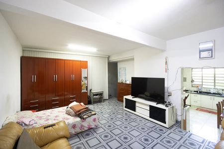 Sala de casa à venda com 4 quartos, 230m² em Vila Euthalia, São Paulo