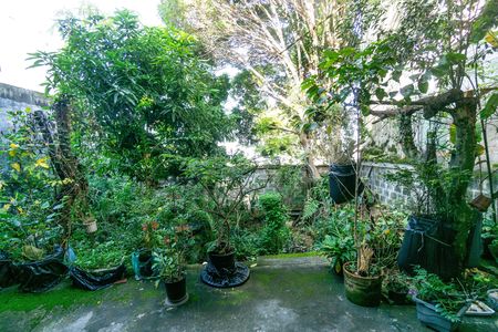Casa à venda com 230m², 4 quartos e 2 vagas Casa à venda com 230m², 4 quartos e 2 vagasQuintal