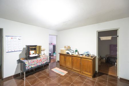 Casa à venda com 230m², 4 quartos e 2 vagas Casa à venda com 230m², 4 quartos e 2 vagasSala 02