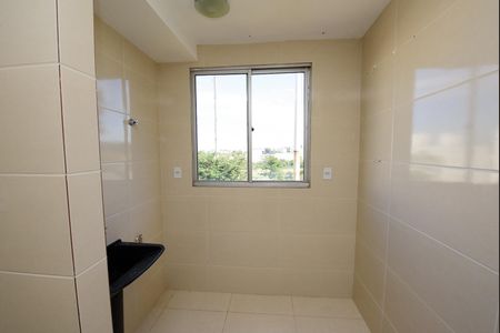 Apartamento para alugar com 47m², 2 quartos e 1 vaga Apartamento para alugar com 47m², 2 quartos e 1 vagaCozinha e Área de Serviço