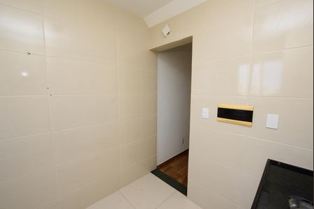 Apartamento para alugar com 47m², 2 quartos e 1 vaga Apartamento para alugar com 47m², 2 quartos e 1 vagaCozinha e Área de Serviço