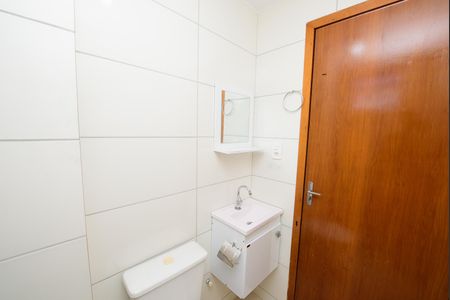 Apartamento para alugar com 47m², 2 quartos e 1 vaga Apartamento para alugar com 47m², 2 quartos e 1 vagaBanheiro