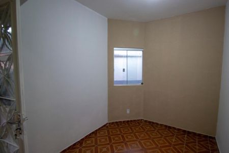 Casa para alugar com 2 quartos, 83m² em Samambaia, Brasília