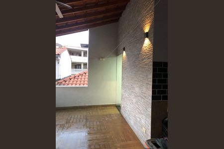Casa à venda com 90m², 4 quartos e 3 vagasVaranda