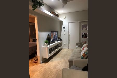 Casa à venda com 90m², 4 quartos e 3 vagasSala