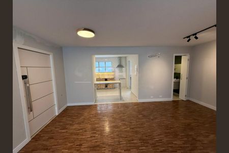 Apartamento à venda com 3 quartos, 115m² em Vila Uberabinha, São Paulo