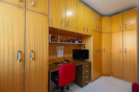 Quarto 1 de apartamento à venda com 2 quartos, 62m² em Parque Santos Dumont, Taboão da Serra