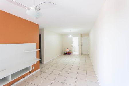 Apartamento para alugar com 90m², 2 quartos e 1 vagaSala