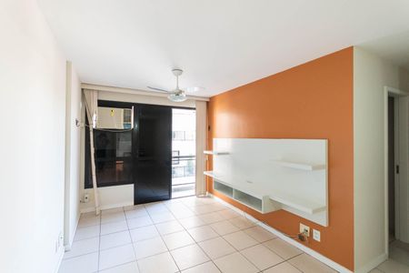 Apartamento para alugar com 90m², 2 quartos e 1 vagaSala