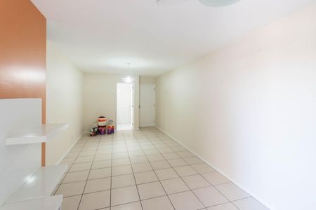 Apartamento para alugar com 90m², 2 quartos e 1 vagaSala