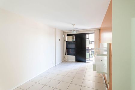 Apartamento para alugar com 90m², 2 quartos e 1 vagaSala