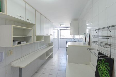 Apartamento para alugar com 90m², 2 quartos e 1 vagaCozinha